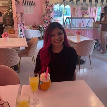 Mrs Coco - Enjoying our time here milkshakes/mimosas  Luis was so kind and helpful! Definitely coming back ! - Cafes Near Me - Henderson, Nevada