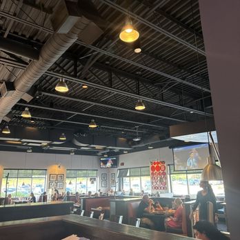 Boston Pizza - Pizza Near Me - Orangeville, Ontario Boston Pizza - Pizza Near Me - Orangeville, Ontario