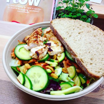 Bënnie Organic - Viêt Chicken Salad - Burgers Near Me - Lyon, 69 Bënnie Organic - Viêt Chicken Salad - Burgers Near Me - Lyon, 69