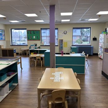 N Reading Knowledge Beginnings - Toddler Classroom - Child Care & Day Care Near Me - North Reading, Massachusetts