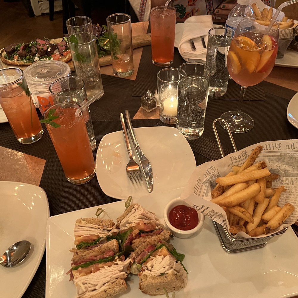 Banc Cafe - Turkey Club, French onion soup - Cafes Near Me - New York, New York Banc Cafe - Turkey Club, French onion soup - Cafes Near Me - New York, New York