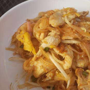 Lucky Noodles - Pad thai - Thai Near Me - Denver, Colorado Lucky Noodles - Pad thai - Thai Near Me - Denver, Colorado