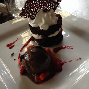 Brasil - Tiramisu - Breakfast & Brunch Near Me - Houston, Texas
