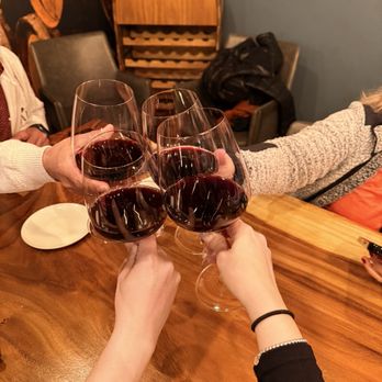 Vine Street Social - Wine Bars Near Me - Frisco, Colorado