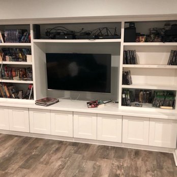 Diana Construction - built in entertainment center with bookshelves - General Contractors Near Me Diana Construction - built in entertainment center with bookshelves - General Contractors Near Me