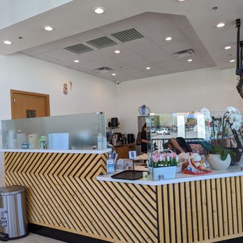 Baguette & Tea - Pick up at the counter - Coffee & Tea Near Me - Houston, Texas Baguette & Tea - Pick up at the counter - Coffee & Tea Near Me - Houston, Texas