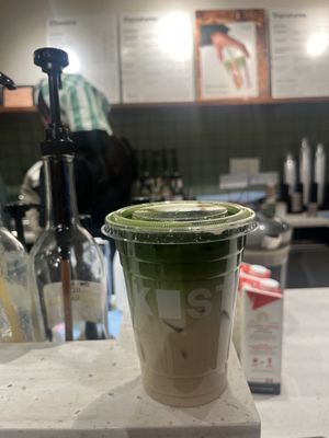 Blank Street by null