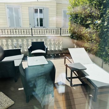 The Liberty - Balcony - Hotels Near Me - Rome, RM