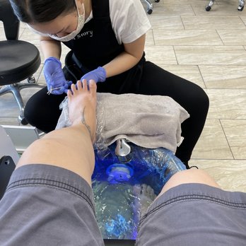 Nail Story - Nail Salons Near Me - Honolulu, Hawaii