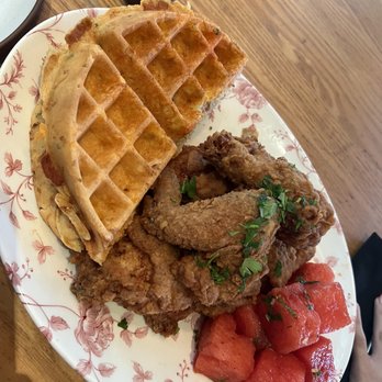 Yardbird Table & Bar - Chicken & Waffles - Southern Near Me - Miami Beach, Florida