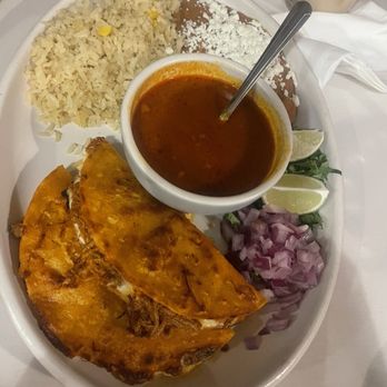 El Chinito Gordo - Quesabirria - Mexican Near Me - Tucson, Arizona