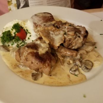 Restaurant Löwenbräu - Pork with mushroom sauce. - Bavarian Near Me - Baden-Baden, BW