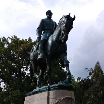 Market Street Park - Confederate General Robert E. Lee in Lee Park, Charlottesville - Parks Near Me - Charlottesville, Virginia Market Street Park - Confederate General Robert E. Lee in Lee Park, Charlottesville - Parks Near Me - Charlottesville, Virginia