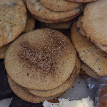 Noyes Bakery - Cookies, lots of cookies - Bakeries Near Me - San Bernardino, California