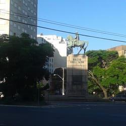 Monumento a Bento Gonçalves