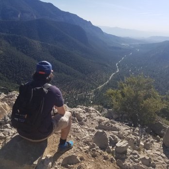 Cathedral Rock - Hiking Near Me - Mt Charleston, Nevada