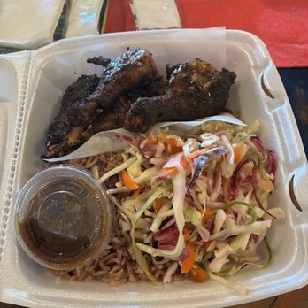 Topnotch Island Flavor Kitchen - Jerk Chicken. Delicious and juicy with a hint of spice. - Caribbean Near Me - Phoenix, Arizona Topnotch Island Flavor Kitchen - Jerk Chicken. Delicious and juicy with a hint of spice. - Caribbean Near Me - Phoenix, Arizona