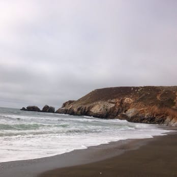 Moonraker Restaurant - beautiful beach front - New American Near Me - Pacifica, California Moonraker Restaurant - beautiful beach front - New American Near Me - Pacifica, California