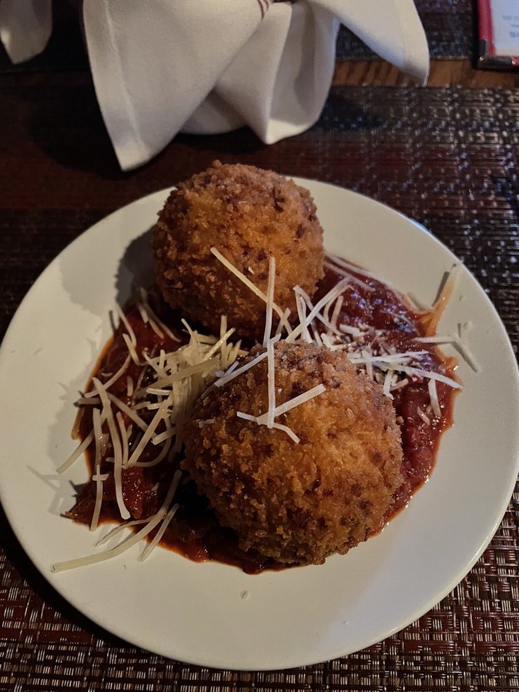 Social spots from Cafe Bella