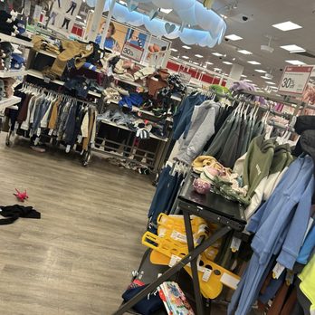 Target - Department Stores Near Me - Garden Grove, California