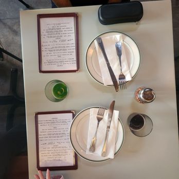 Quarter Sheets - table setting. love the glassware - Pizza Near Me - Los Angeles, California