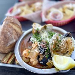On The Alley - Cioppino