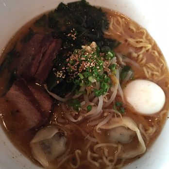 Lucky Belly - Beast Ramen - Bars Near Me - Honolulu, Hawaii