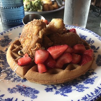 The Sinclair - Chicken and waffle - Bars Near Me - Fairfield, Connecticut