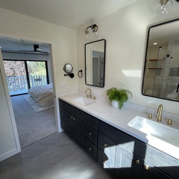 Animas Valley Construction - a bathroom with double sinks - General Contractors Near Me - San Jose, California Animas Valley Construction - a bathroom with double sinks - General Contractors Near Me - San Jose, California