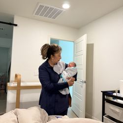 Mothering the Mothers - Ofelia's first visit