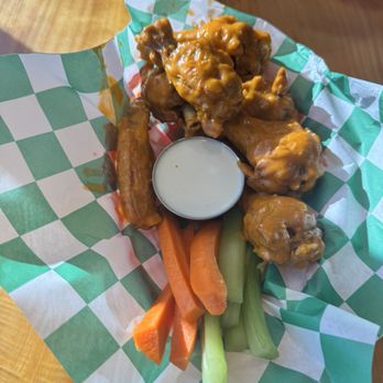 Bookie's Pizza - buffalo wings - Pizza Near Me - Santa Cruz, California Bookie's Pizza - buffalo wings - Pizza Near Me - Santa Cruz, California