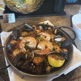 Bar Chuzo - Seafood paella - Latin American Near Me - Brooklyn, New York