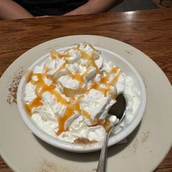 Boston Sail Loft - Home Baked Apple Crisp - Bars Near Me - Boston, Massachusetts