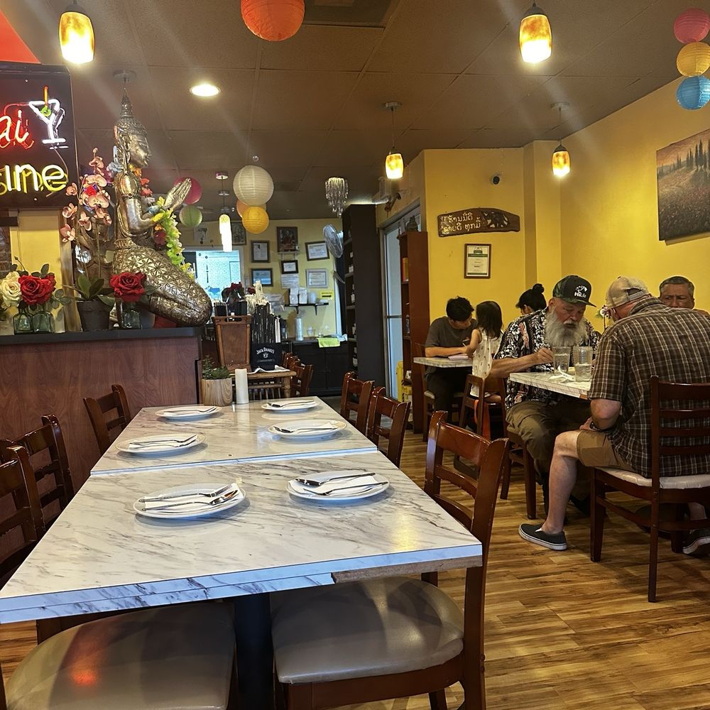 Siam Square - Inside - Thai Near Me - Honolulu, Hawaii Siam Square - Inside - Thai Near Me - Honolulu, Hawaii