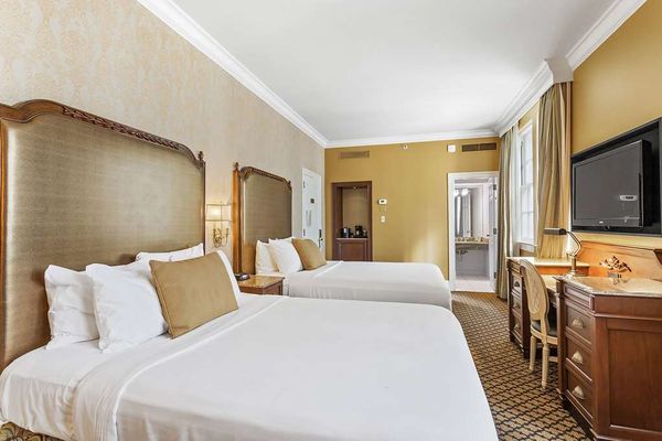 The Lafayette New Orleans by Kasa by null