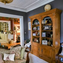 The Perkins House - Library common area