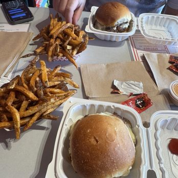 Arty Express - American wit and fries! - Burgers Near Me - Arvada, Colorado