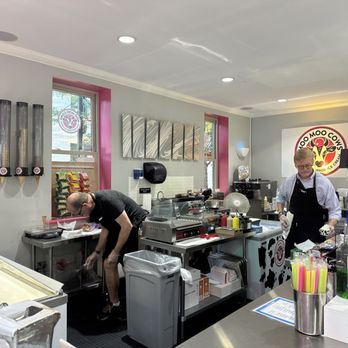 Moo Moo Cows - Will & Bill - Ice Cream & Frozen Yogurt Near Me - Baltimore, Maryland Moo Moo Cows - Will & Bill - Ice Cream & Frozen Yogurt Near Me - Baltimore, Maryland