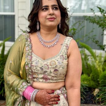 Ruchi Makeup Artist - Makeup Artists Near Me - Fremont , California