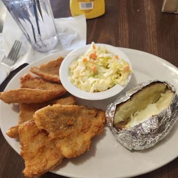 Joy and Ed’s Bar and Grill - Blue Gill with baked potato - American Near Me - Utica, Illinois