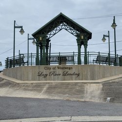Lazy River Landing - View from street