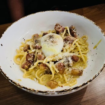Marina - Bucatini Carbonara - okay but way too much black pepper and the pancetta was very fatty - Italian Near Me - Pasadena, California