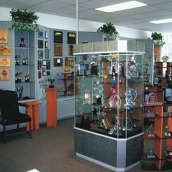 Dell Awards - Our Dell Awards Showroom in Lemon Grove, CA - Trophy Shops Near Me - Lemon Grove, California