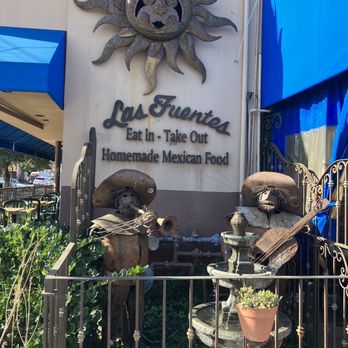 Las Fuentes - Exterior - Mexican Near Me - Reseda, California