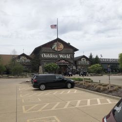 Bass Pro Shops - Welcome
