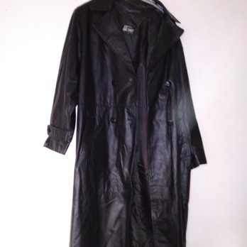 Buffalo Exchange - Used, Vintage & Consignment Near Me - Chicago, Illinois