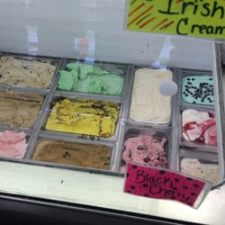 Roc Star Ice Cream & Eatery - Icecream