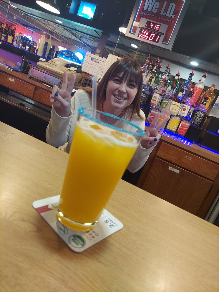 ROUTE 66 SPORTS BAR Updated October 2024 934 S Lynn Riggs Blvd