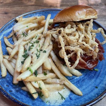 Eureka! - Cowboy burger - American Near Me - Austin, Texas Eureka! - Cowboy burger - American Near Me - Austin, Texas