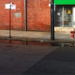 Bucktown Food and Liquor